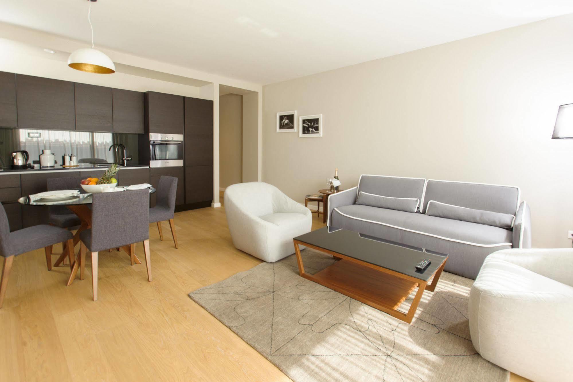 Lägenhetshotell By Vestibul Palace 4*